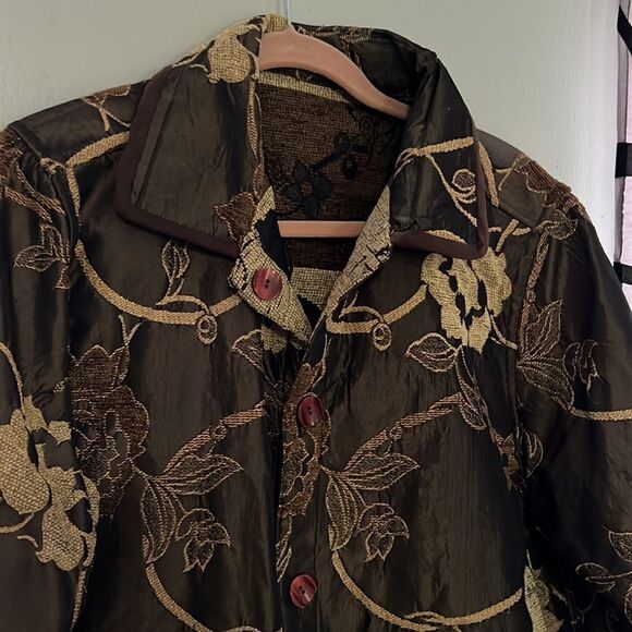 Women’s large reversible, brocade floral jacket - Picture 6 of 15